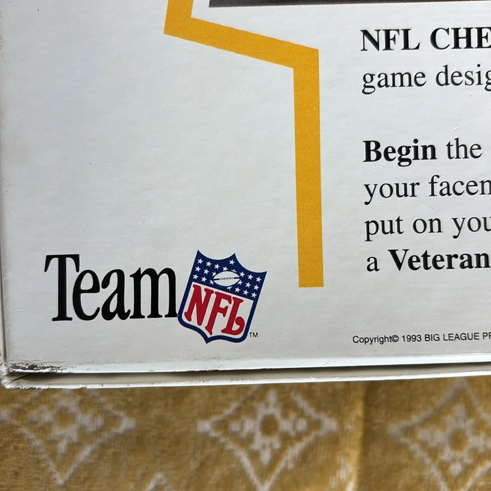Vintage 1993 Team NFL Dolphins vs. Jets checkers set